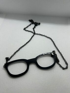 Black Acrylic Eyeglasses Necklace